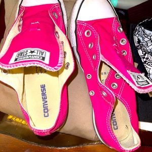 pink converse no laces